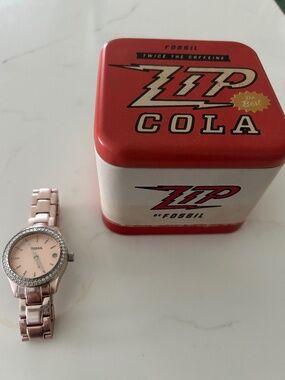 Fossil "Cola" Rose Gold Watch with Case and Xtra Links